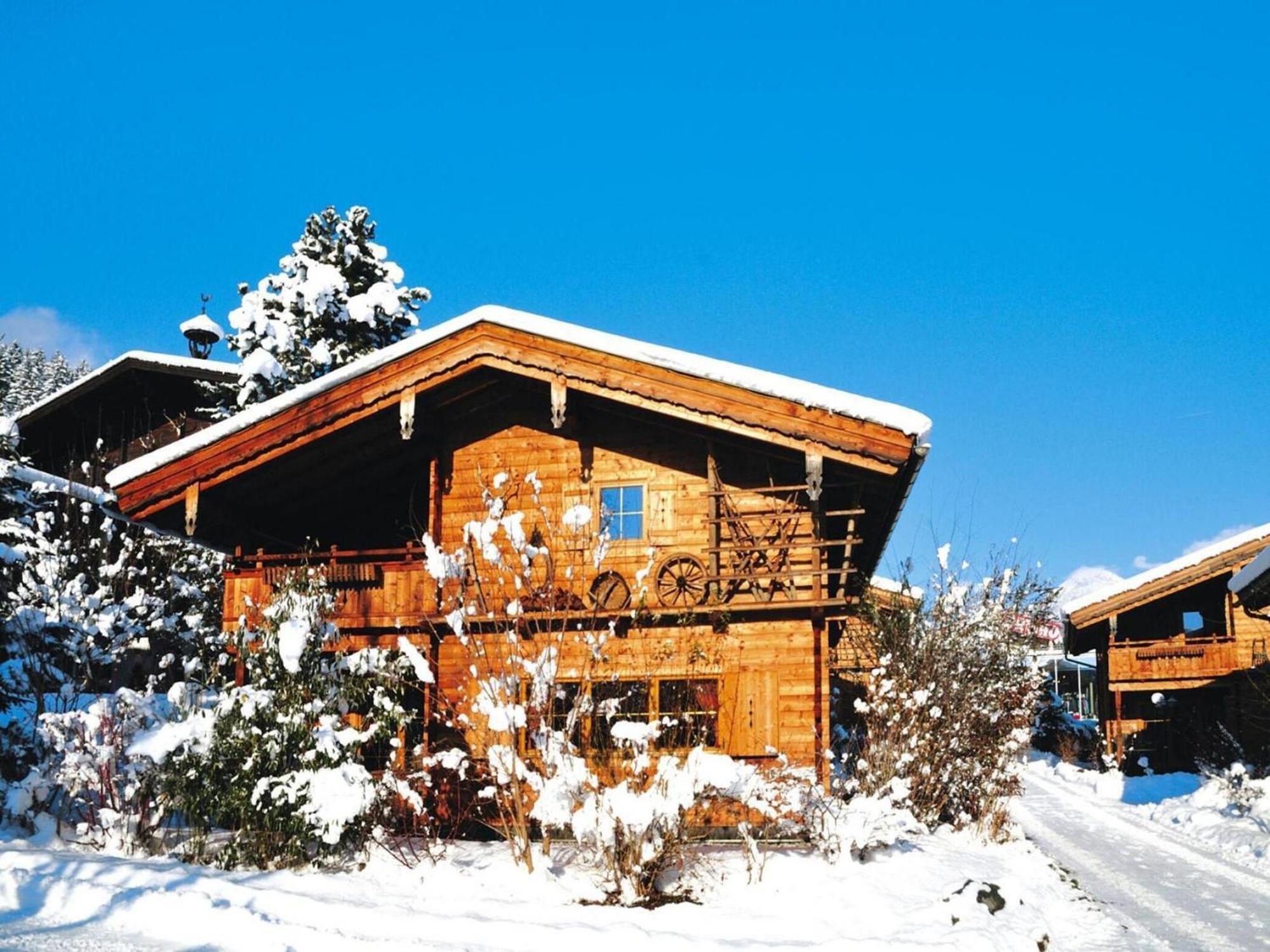 Chalets Almdorf Zillertal, Fügen Exterior foto